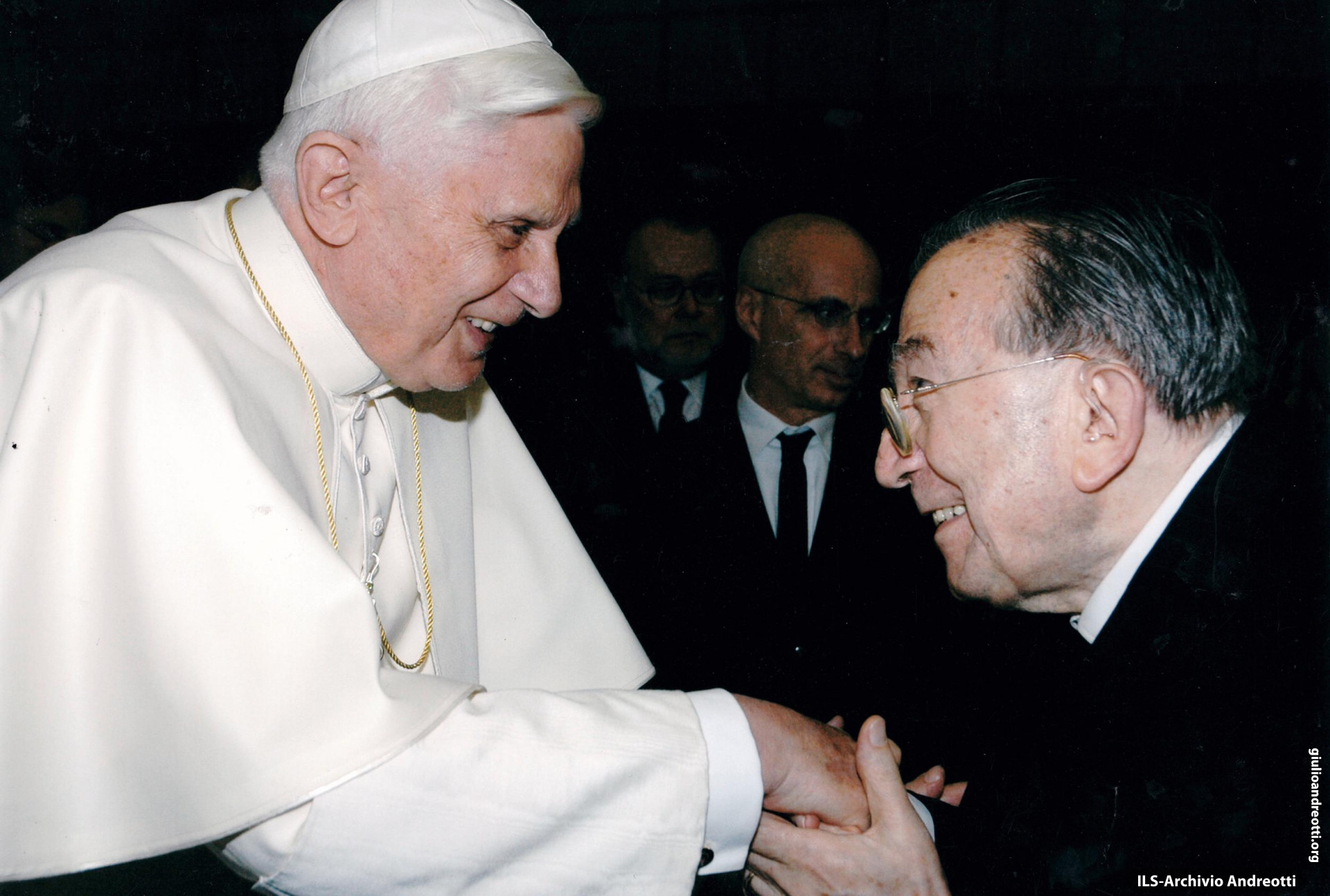 Con Benedetto XVI (foto Osservatore Romano)