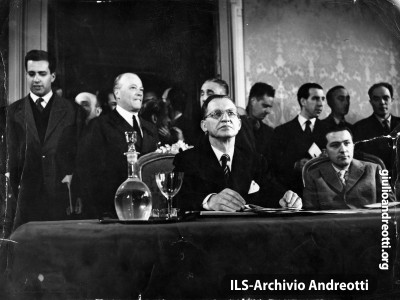 22 aprile 1948. Conferenza stampa di De Gasperi alla Stampa Estera.