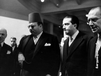 Con il re di Egitto Faruq al Cairo nel 1951