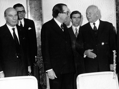 Mosca, novembre 1972. Accompagnato dal ministro del Resoro Carli, Andreotti incontra in presidente del Presidium del Societ supremo dell’URSS NiKolaj Podgornyj