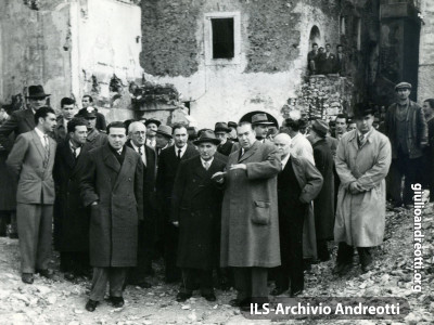1947. Atina. Manifestazione politica con Andreotti.