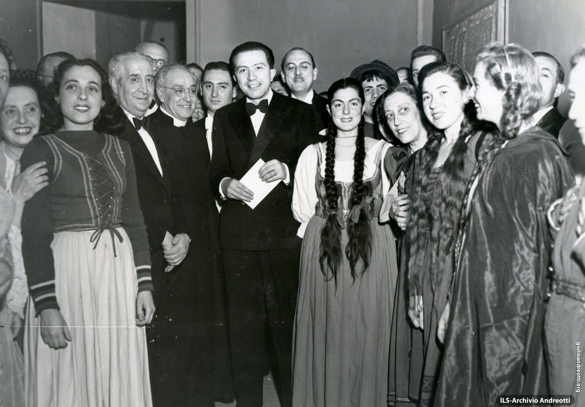 Napoli, Teatro San Carlo. Rappresentazione della Turandot. Era il 16 dicembre 1949.