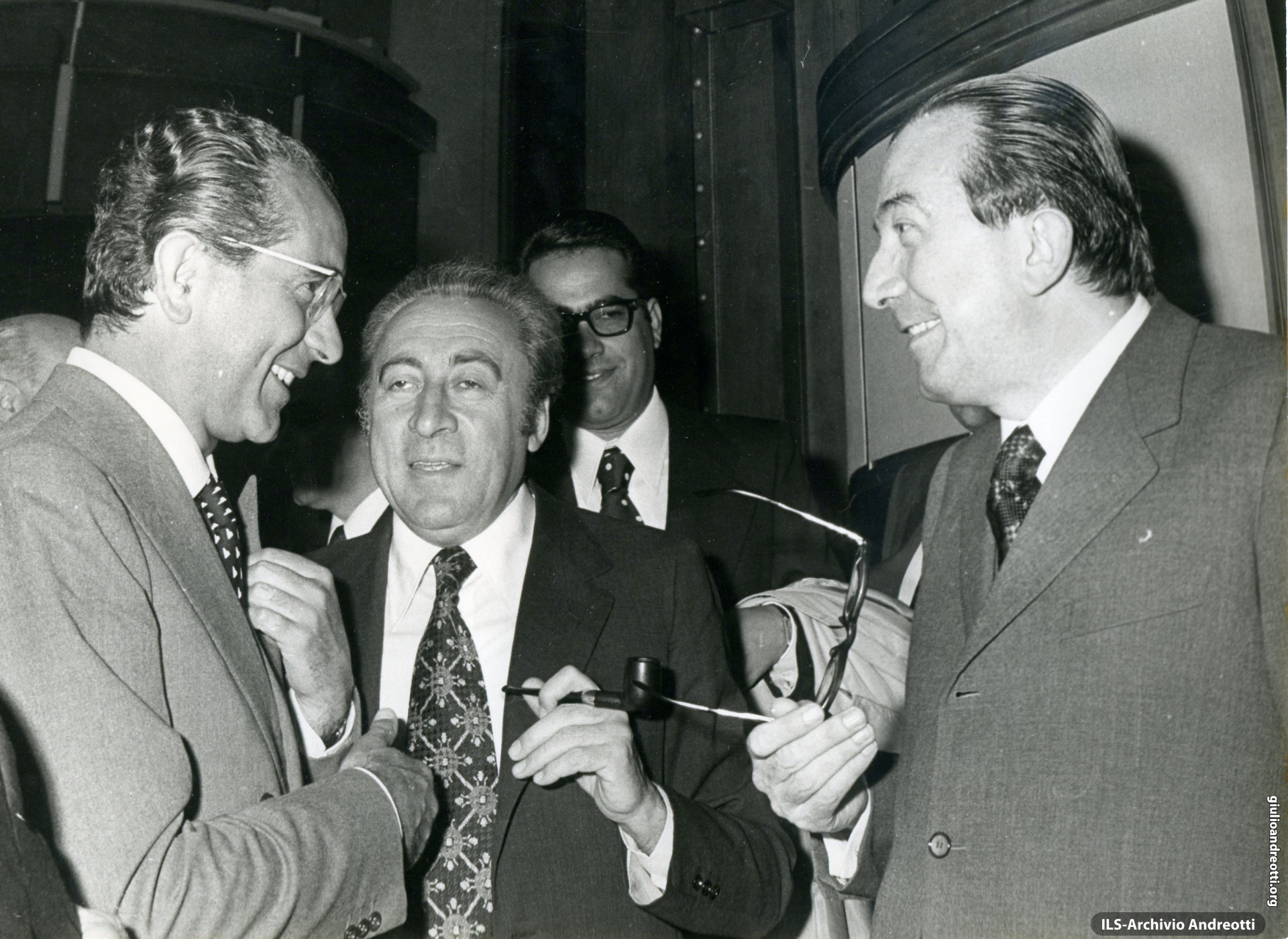 Giulio Andreotti, il 9 dicembre 1972, con Emilio Colombo e Dionigi Coppo.