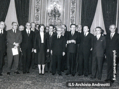 Il governo Andreotti IV in Quirinale nel marzo 1978.