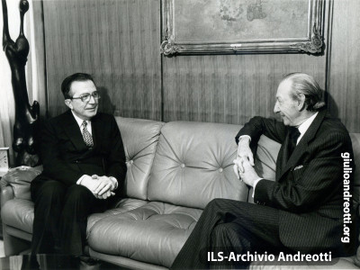 Andreotti a colloquio con Kurt Waldheim, nel 1978.