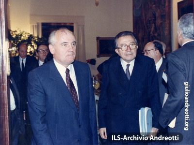 29 novembre 1989. Visita a Roma del premier sovietico Gorbaciov.
