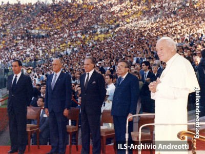 31 maggio 1990. Inaugurazione del nuovo Stadio Olimpico di Roma alla presenza di Giovanni Paolo II.