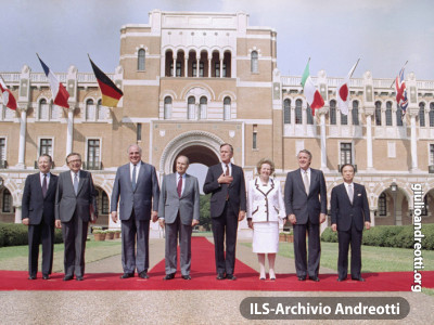 Luglio 1990. Vertice G8 di Houston.