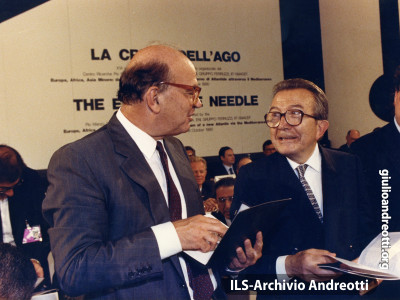 13 ottobre 1990. Andreotti con Bettino Craxi.