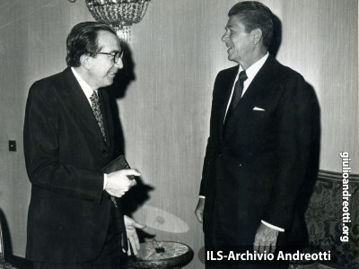 Andreotti con il Presidente USA Ronald Reagan.