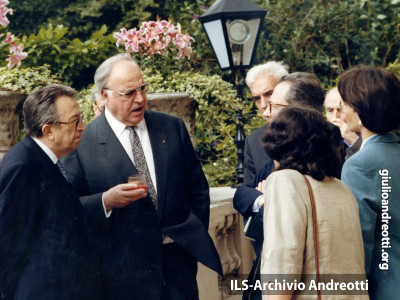 1991. Andreotti con Helmut Kohl e e Jacques Delors.