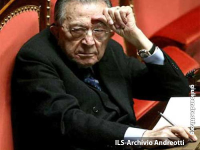 1996. Andreotti al banco di Senatore.