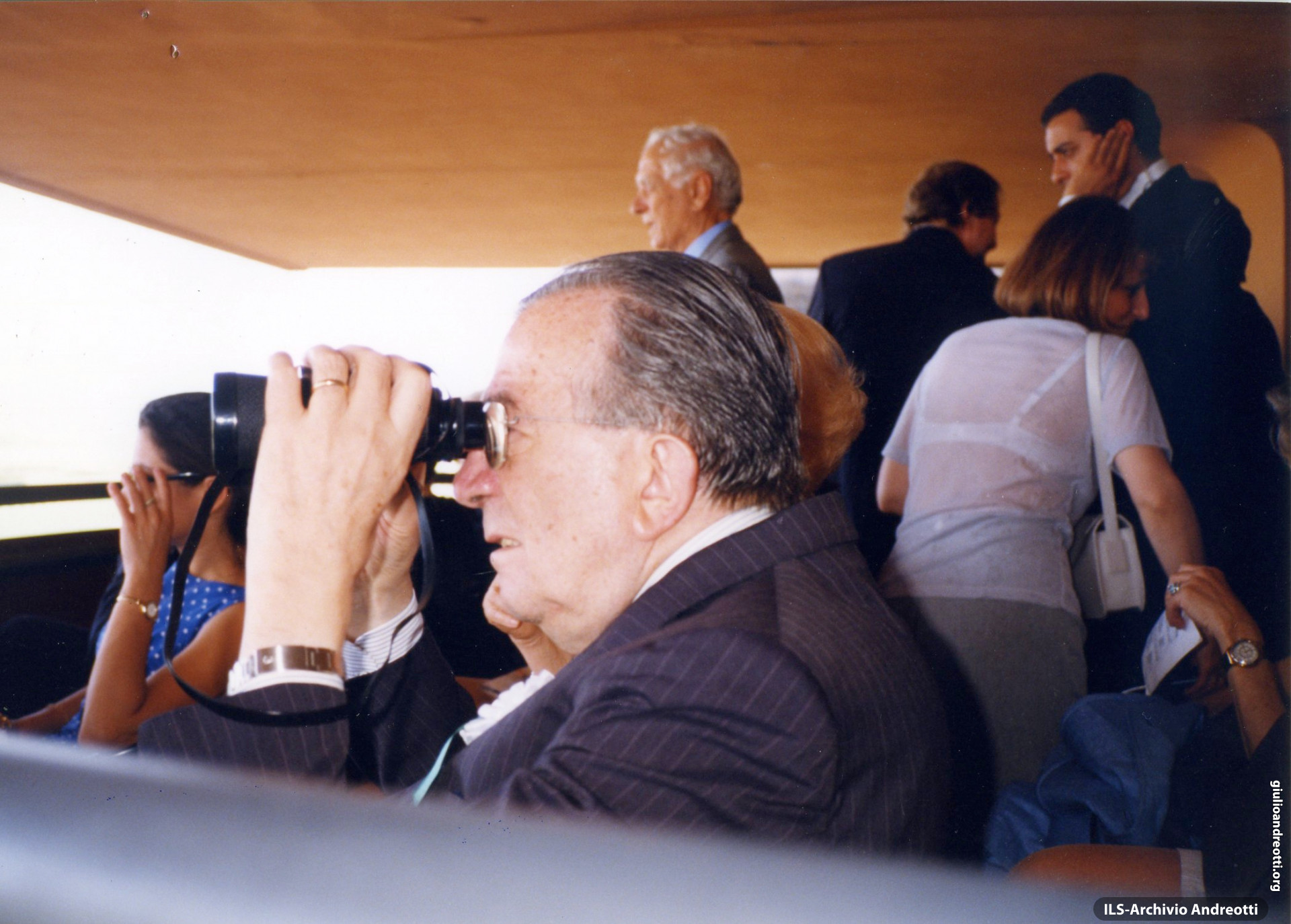 Primavera del 2000. Giulio Andreotti all'ippodromo delle Capannelle.