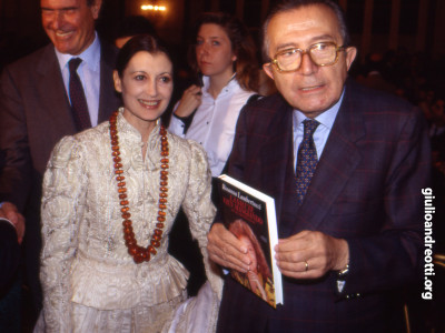 Andreotti con Carla Fracci.