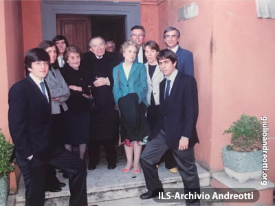 16 aprile 2005. La famiglia Andreotti festeggia i sessanta anni di matrimonio di Giulio e Livia.