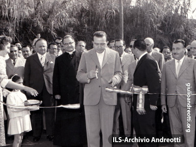 La inaugurazione del complesso di edilizia popolare Villaggio di San Francesco a Velletri. E’ il 30 agosto 1959