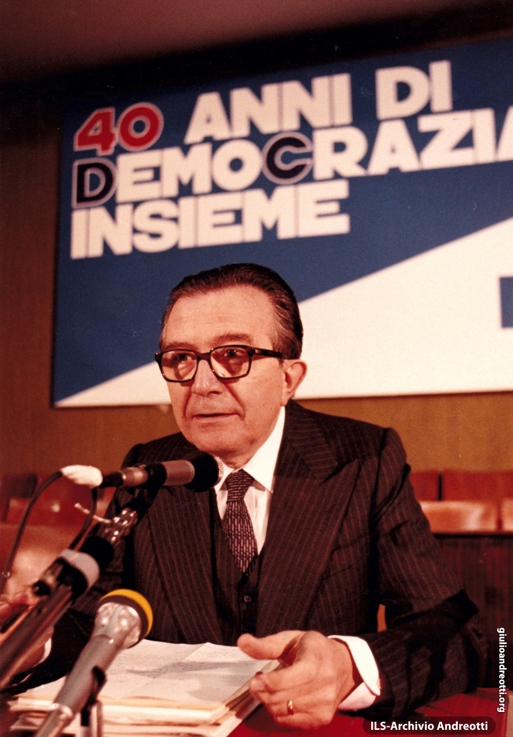 Festa dell’Amicizia della DC, Bari, aprile 1985.